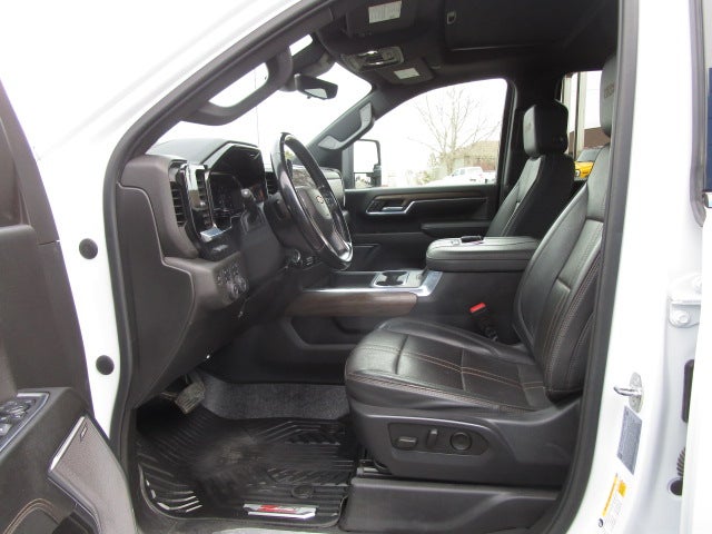 2024 Chevrolet Silverado 3500 HD High Country