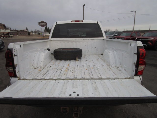 2005 Chevrolet Silverado 2500 HD LS