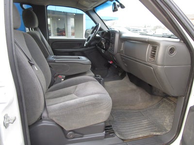 2005 Chevrolet Silverado 2500 HD LS