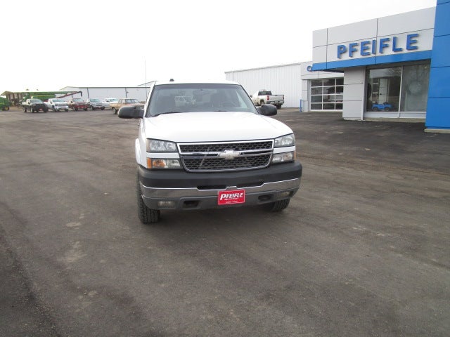 2005 Chevrolet Silverado 2500 HD LS
