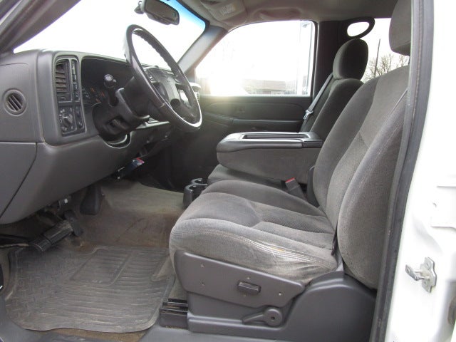 2005 Chevrolet Silverado 2500 HD LS