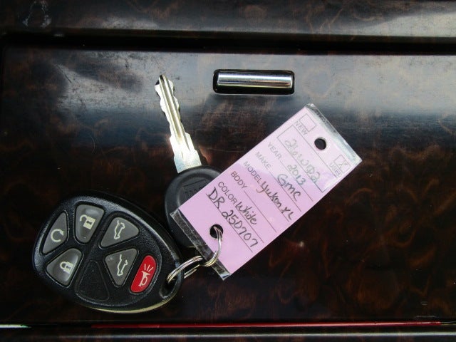 2013 GMC Yukon XL Denali