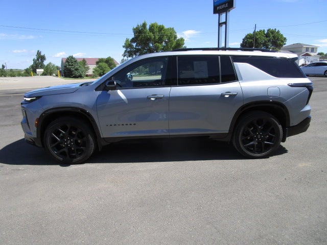 2025 Chevrolet Traverse RS