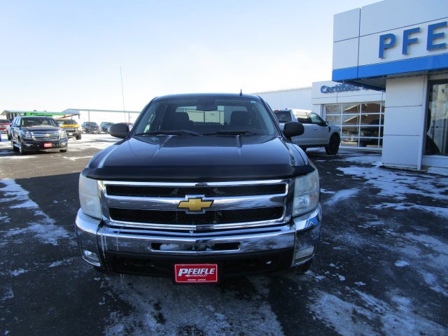 Used 2011 Chevrolet Silverado 1500 LT with VIN 3GCPKSE33BG320466 for sale in Wishek, ND