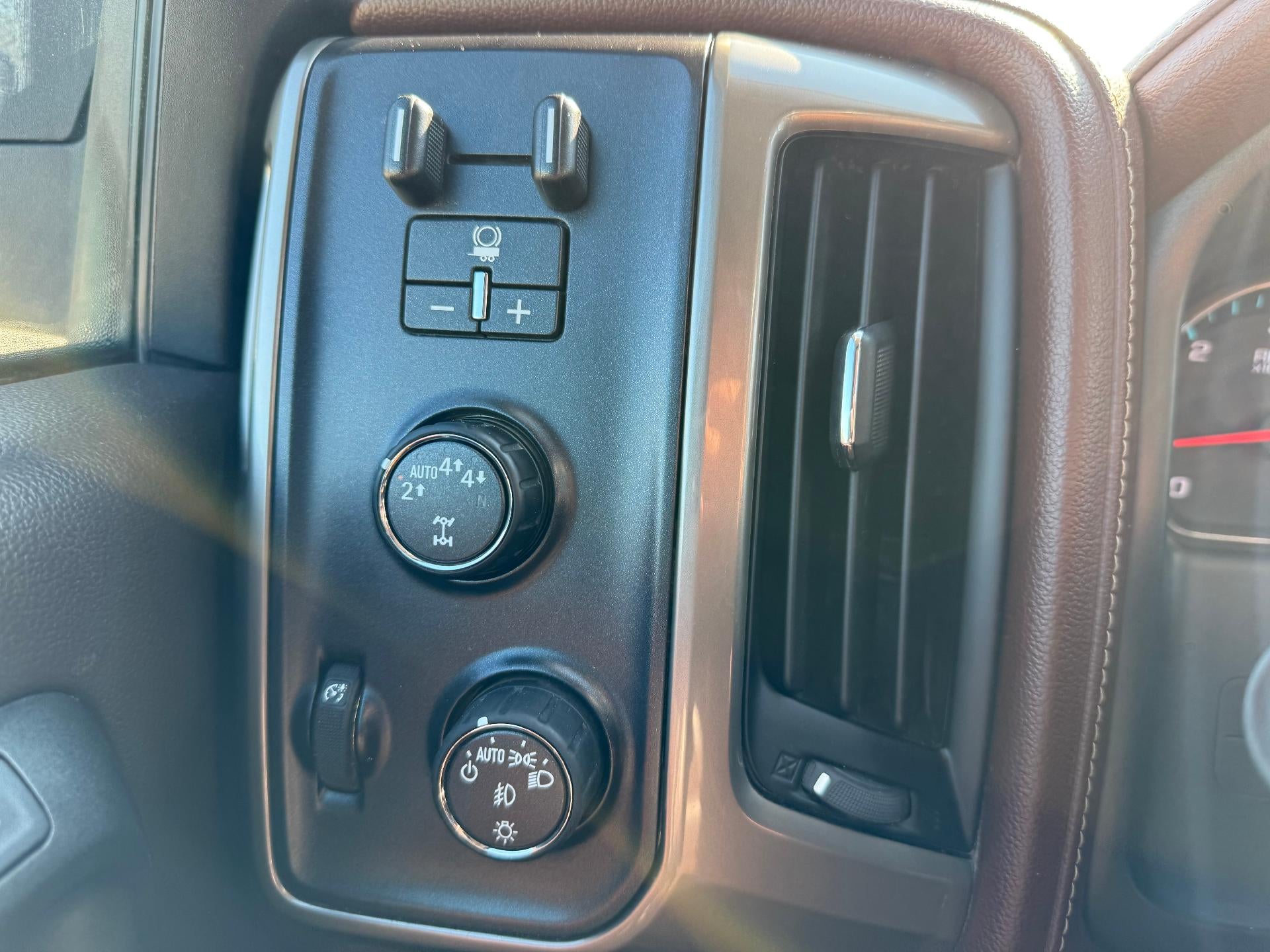 2017 Chevrolet Silverado 1500 High Country