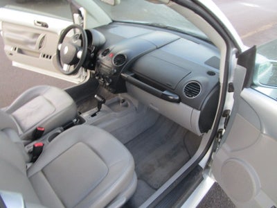 2007 Volkswagen New Beetle Convertible Base