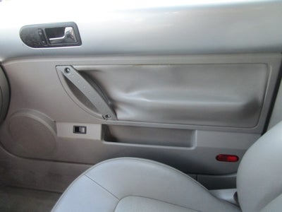 2007 Volkswagen New Beetle Convertible Base