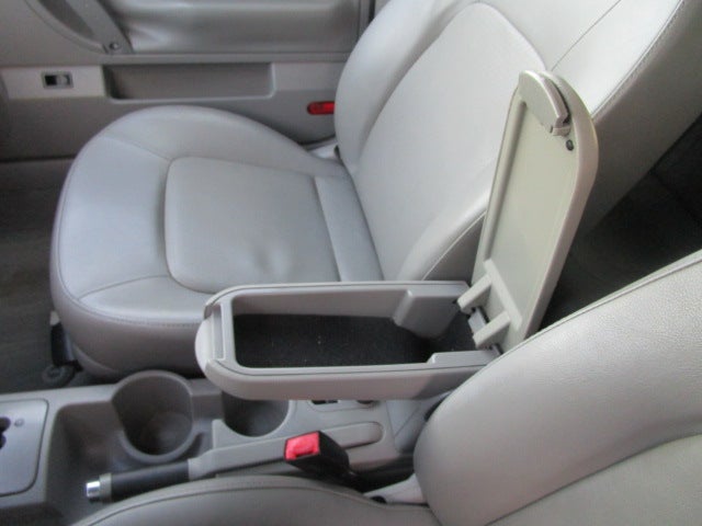 2007 Volkswagen New Beetle Convertible Base