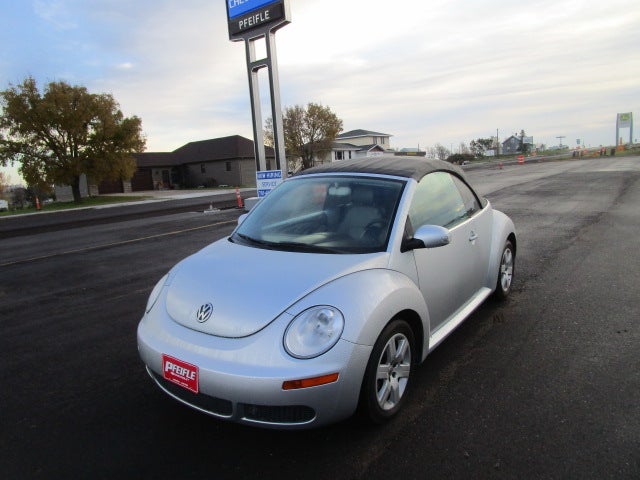 2007 Volkswagen New Beetle Convertible Base