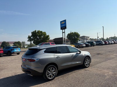 2024 Buick Enclave Essence