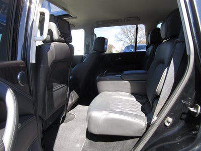 2023 Nissan Armada Platinum