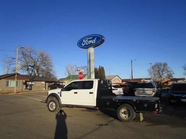 2019 Ford F-550 Super Duty Chassis XL Crew Cab 179 4WD