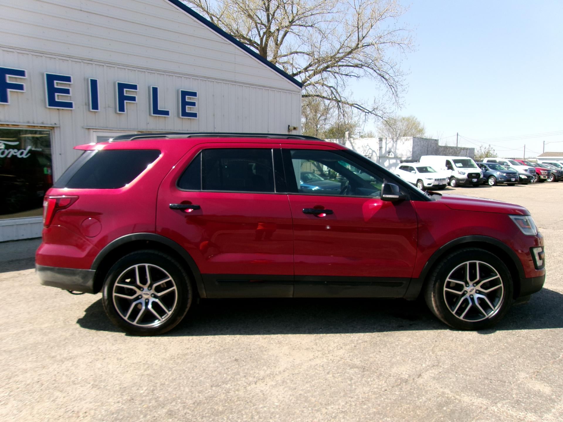 2017 Ford Explorer Sport