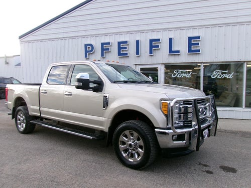 2017 Ford Super Duty F-250 SRW Lariat