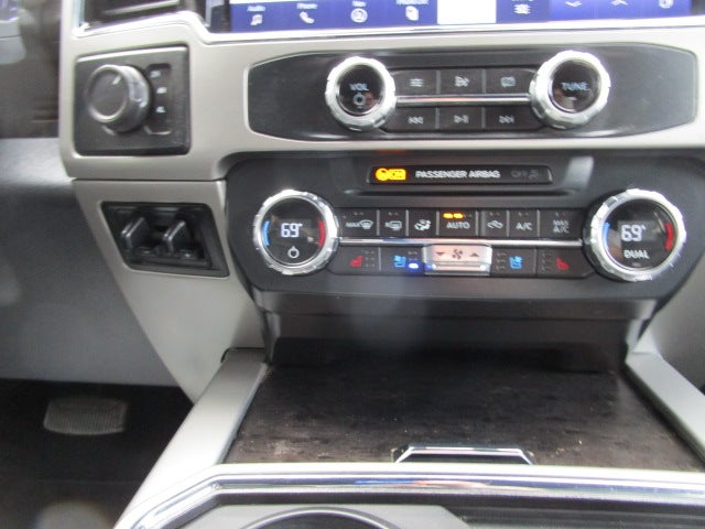 2022 Ford Super Duty F-250 SRW Lariat