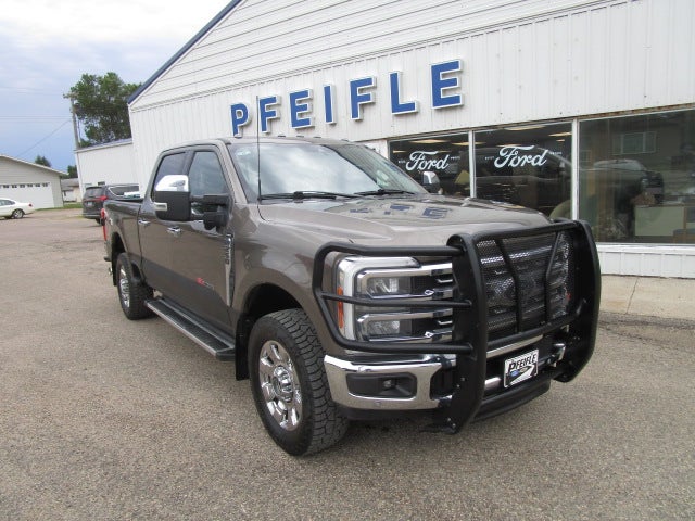 2023 Ford Super Duty F-250 SRW Lariat