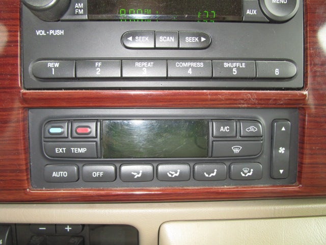 2006 Ford Super Duty F-250 Lariat