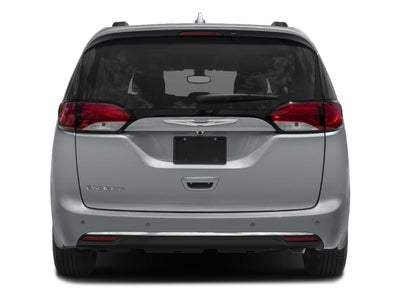 2017 Chrysler Pacifica Base