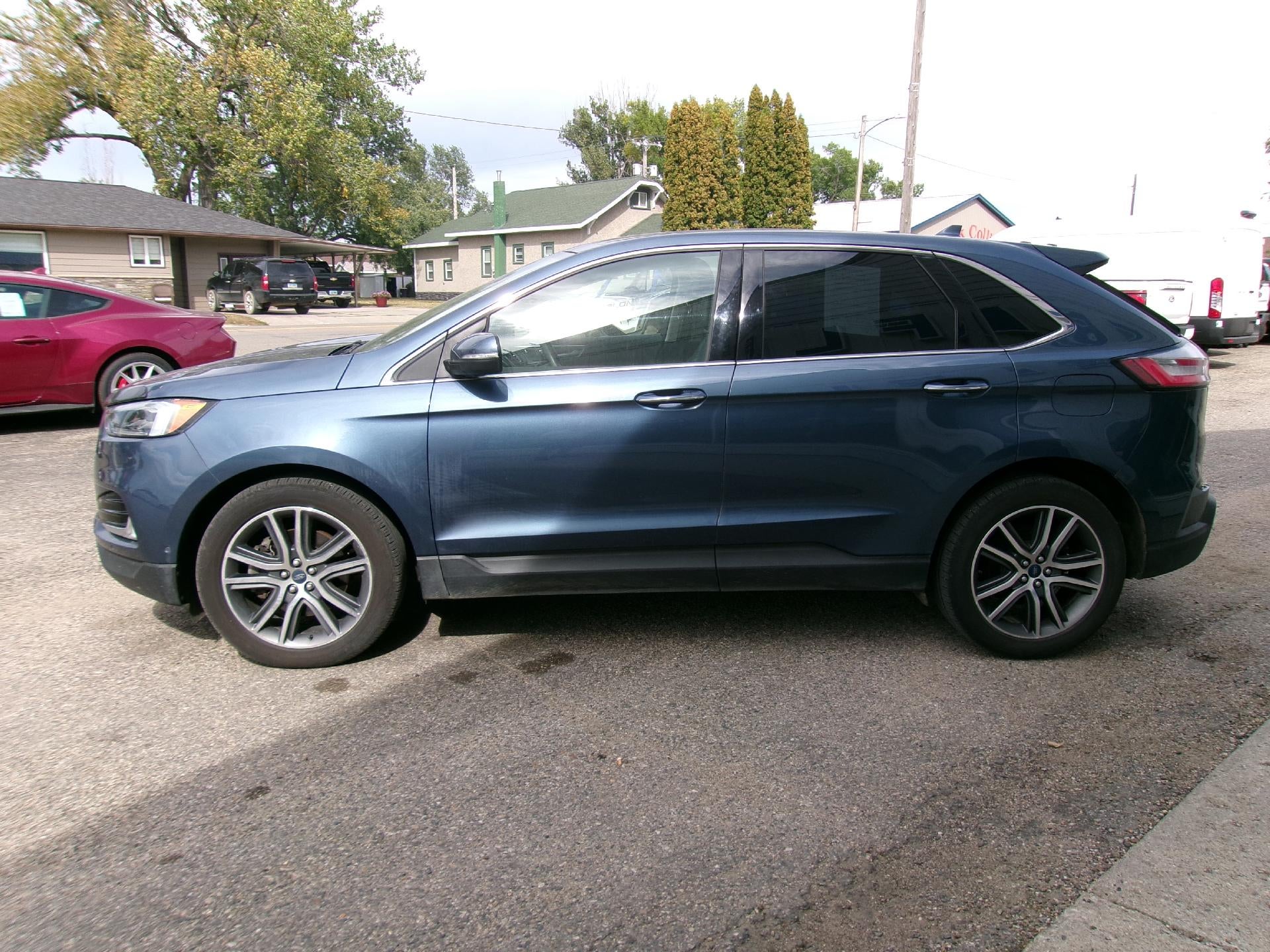 2019 Ford Edge Titanium