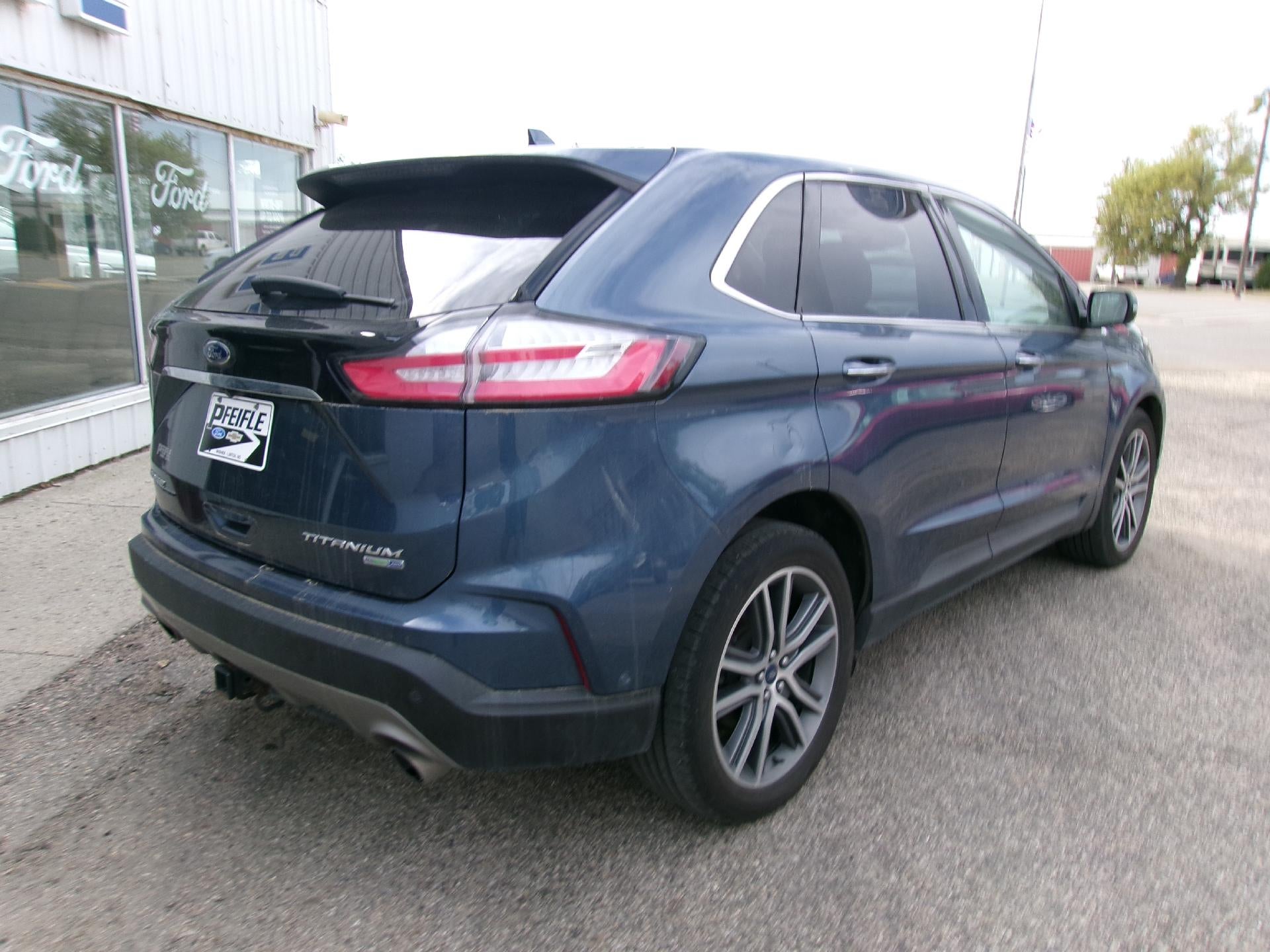 2019 Ford Edge Titanium