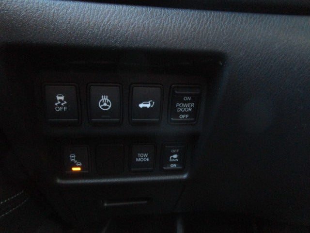 2016 Nissan Pathfinder Platinum