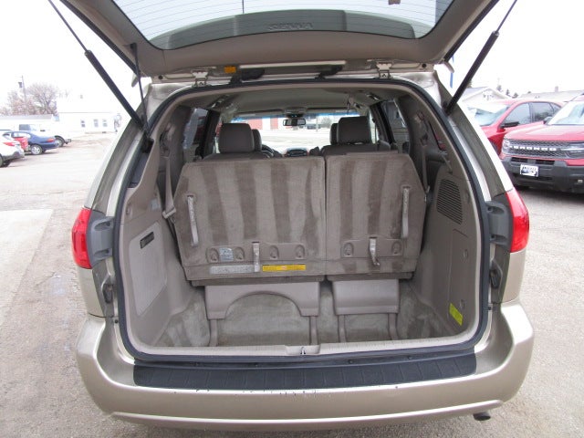 2008 Toyota Sienna XLE