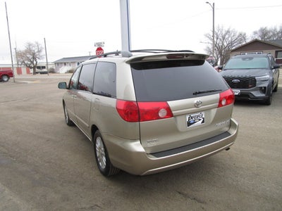 2008 Toyota Sienna XLE