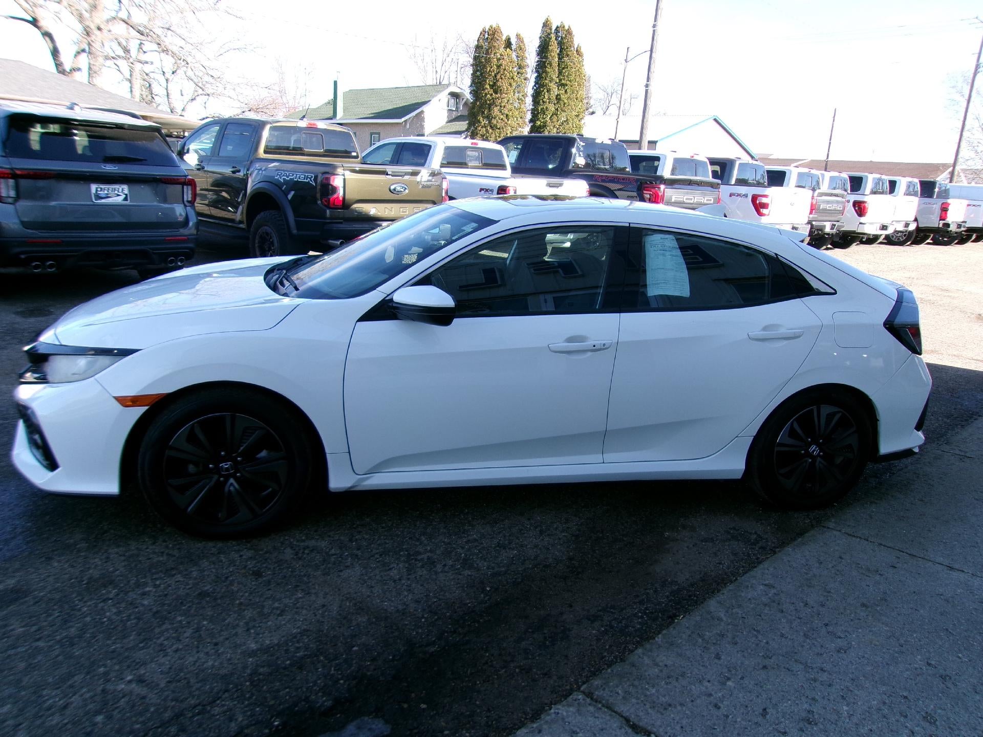 2017 Honda Civic Hatchback EX